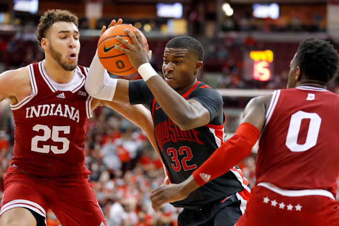 Race Thompson and Xavier Johnson double team Ohio State's E.J. Liddell.